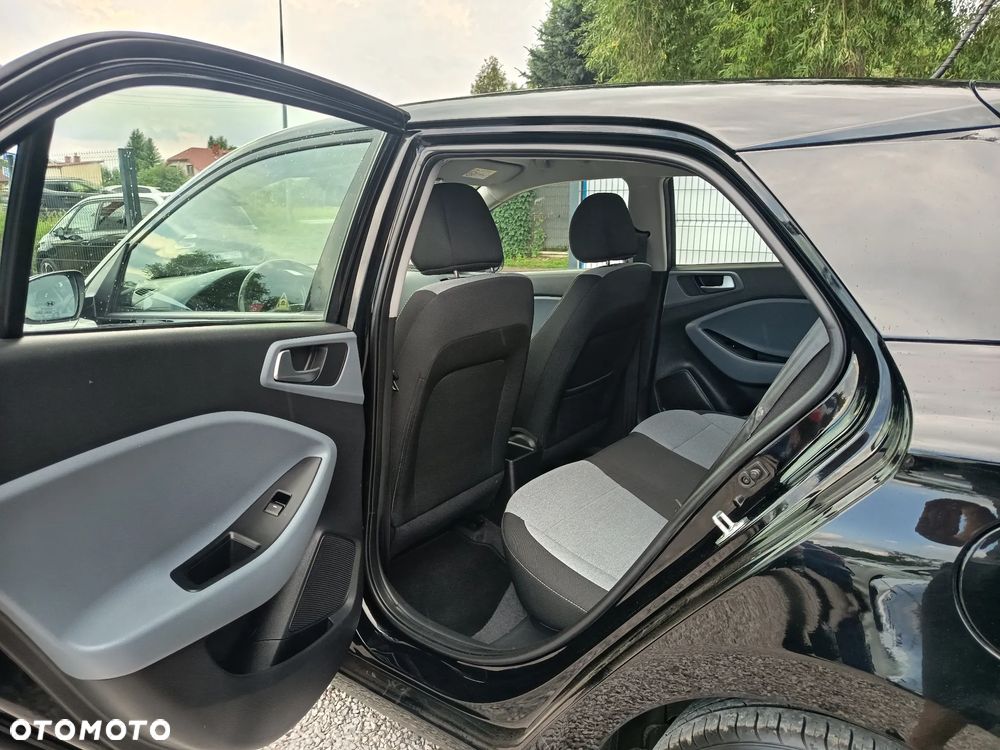 Hyundai i20 1.2 YES - 30