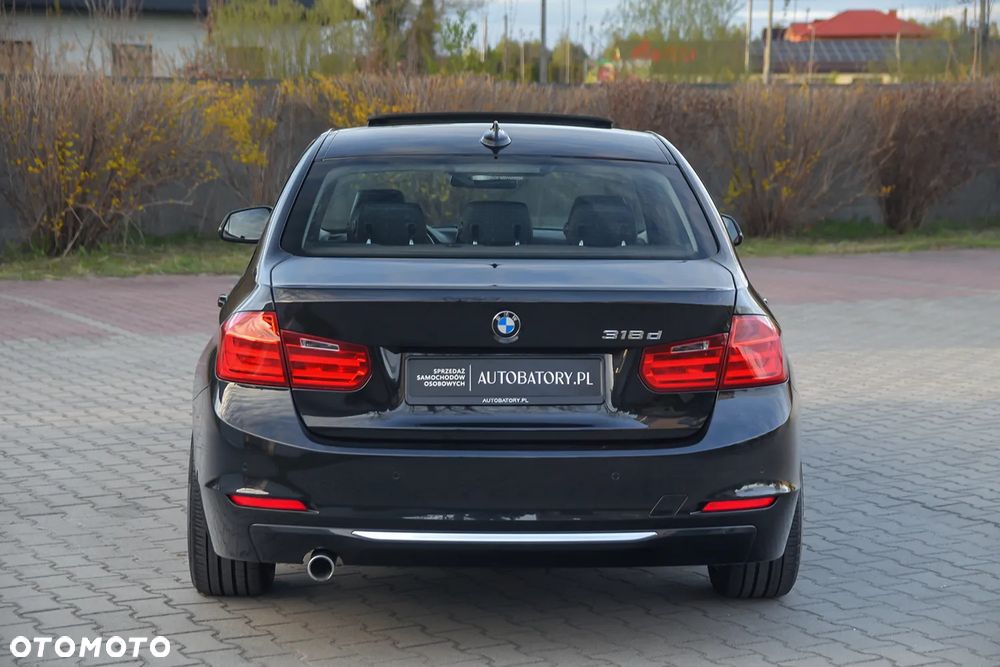 BMW Seria 3 318d - 9