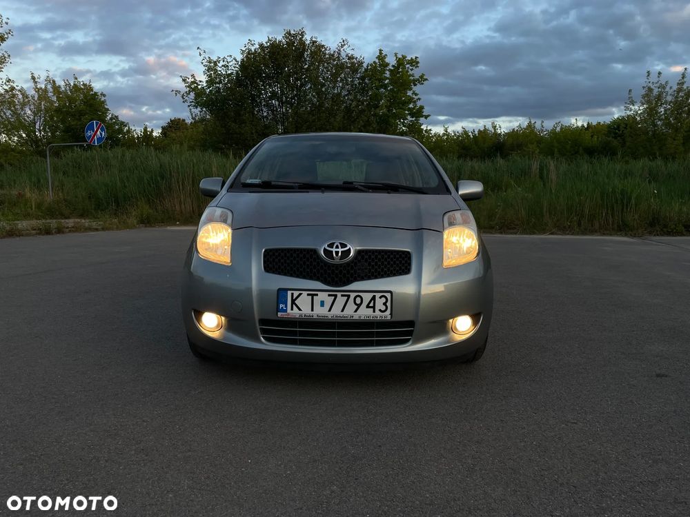 Toyota Yaris 1.3 Luna - 19