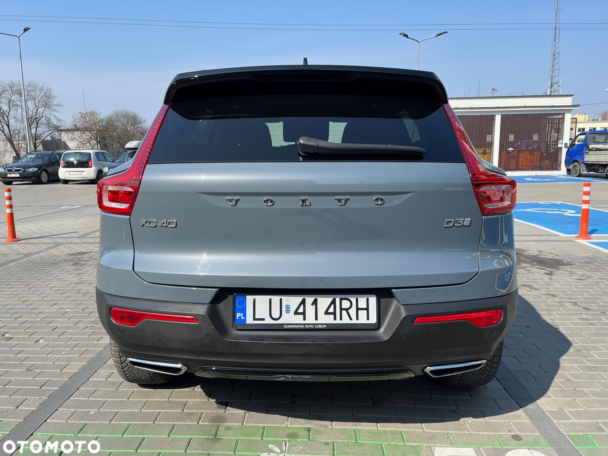 Volvo XC 40 D3 R-Design - 8