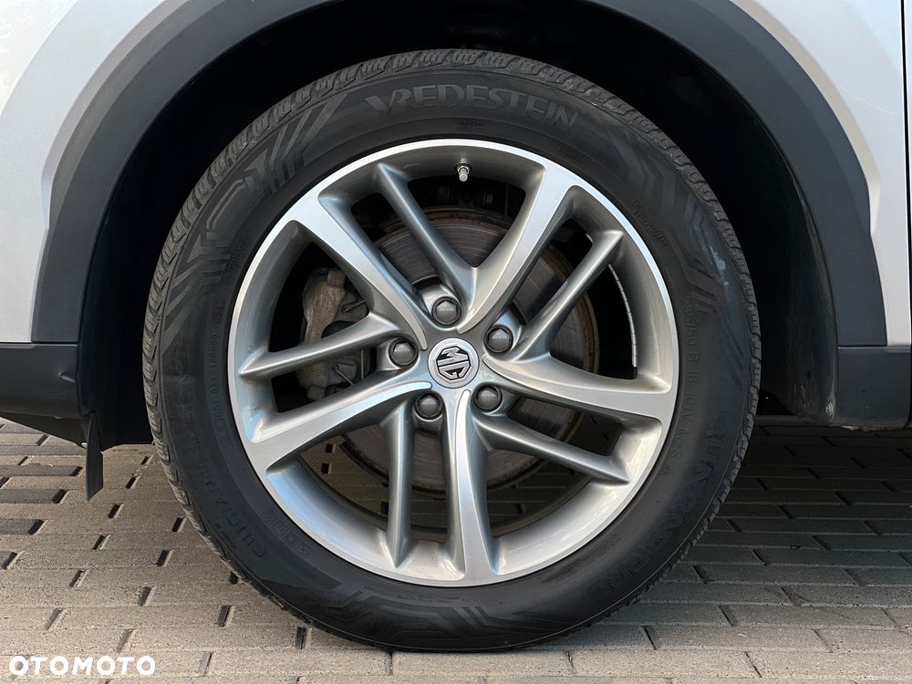 MG HS PHEV Luxury - 13