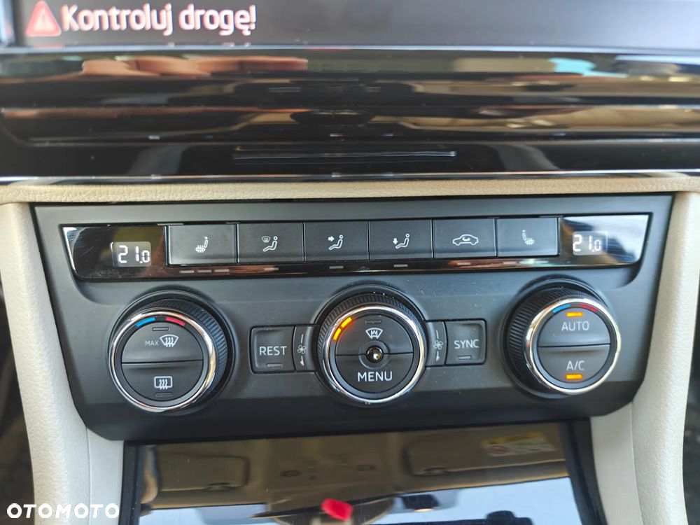 Skoda Superb 1.8 TSI L&K - 8