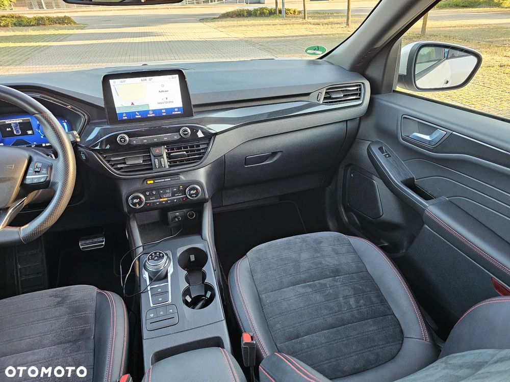 Ford Kuga - 19
