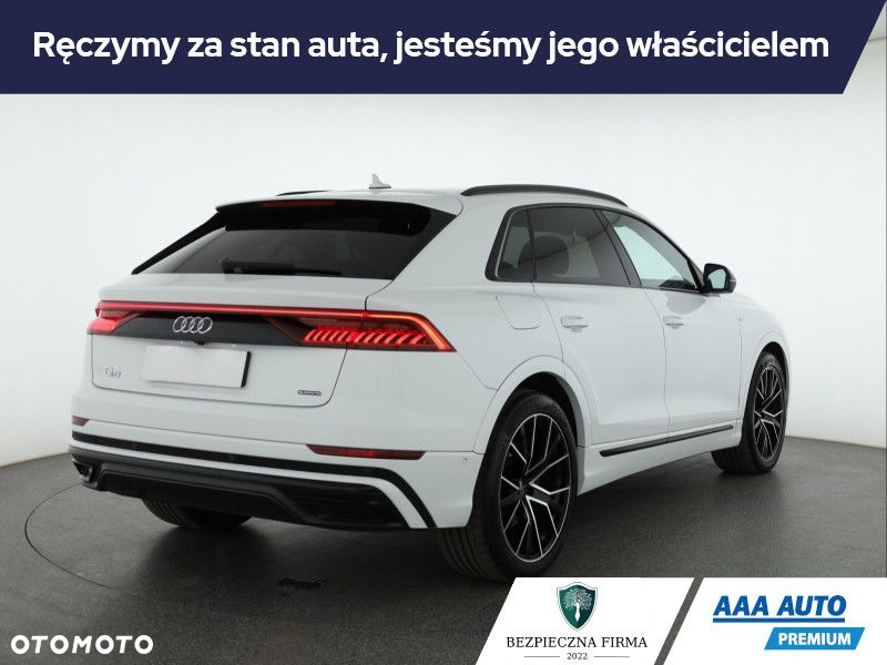Audi Q8 - 6