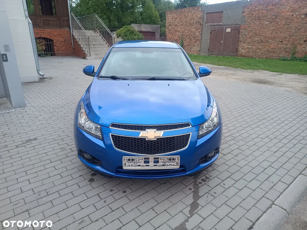 Chevrolet Cruze - 3