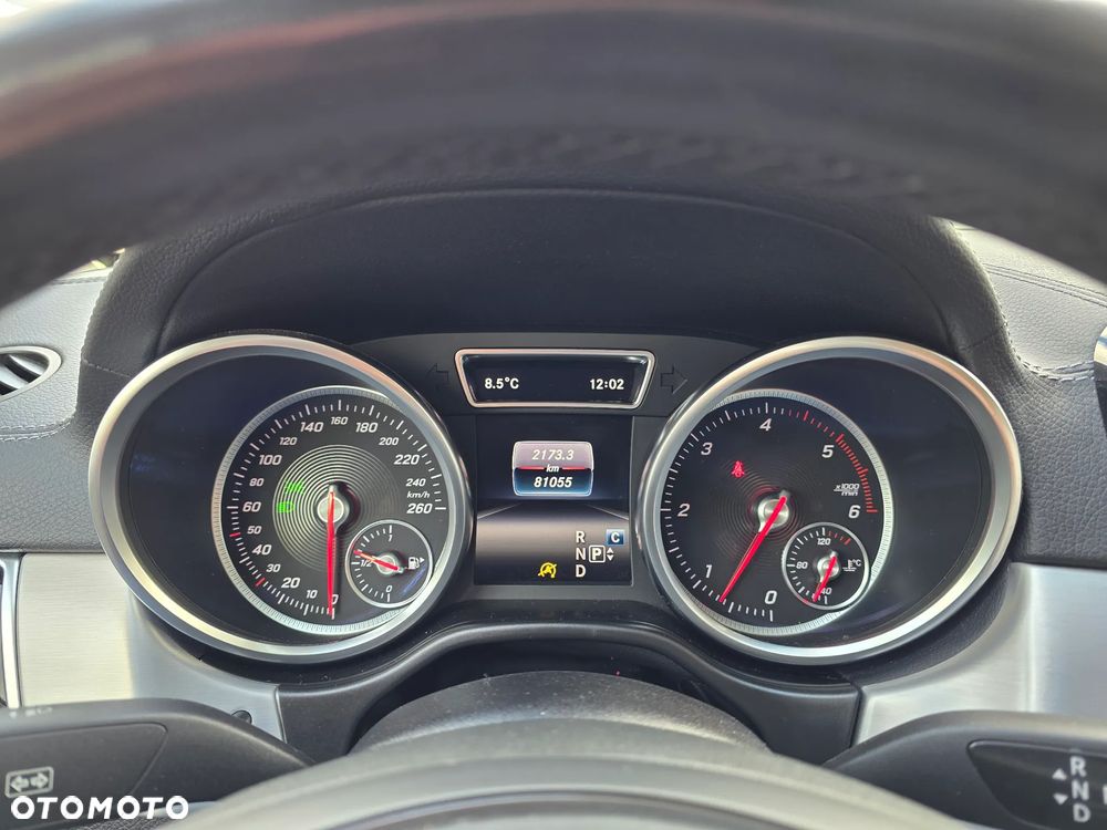 Mercedes-Benz GLE - 13