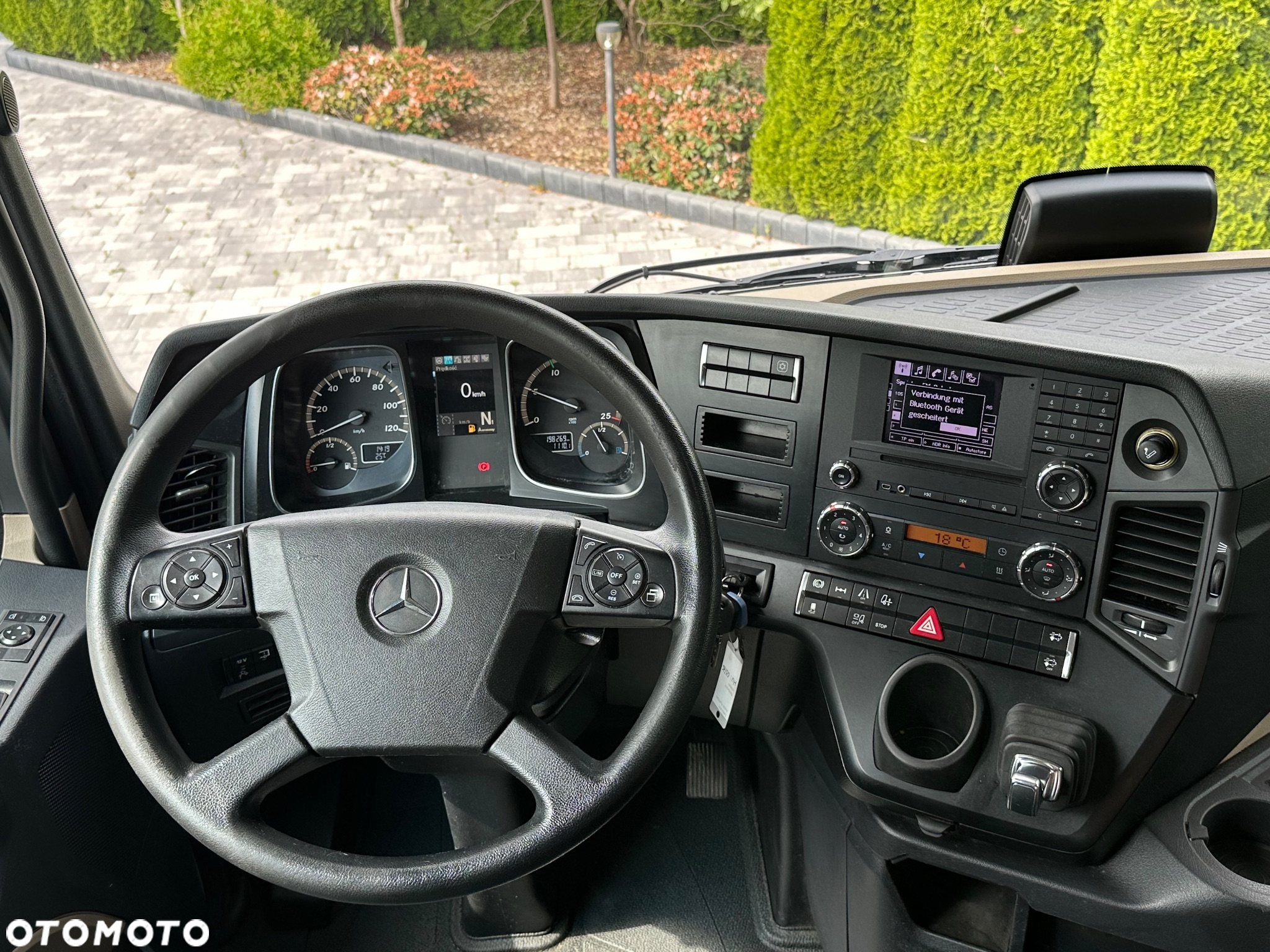 Mercedes-Benz / ACTROS / 1846 / 198 tys.km./ - 40