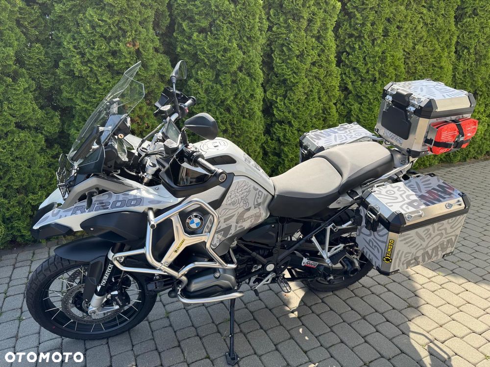 BMW R - 1