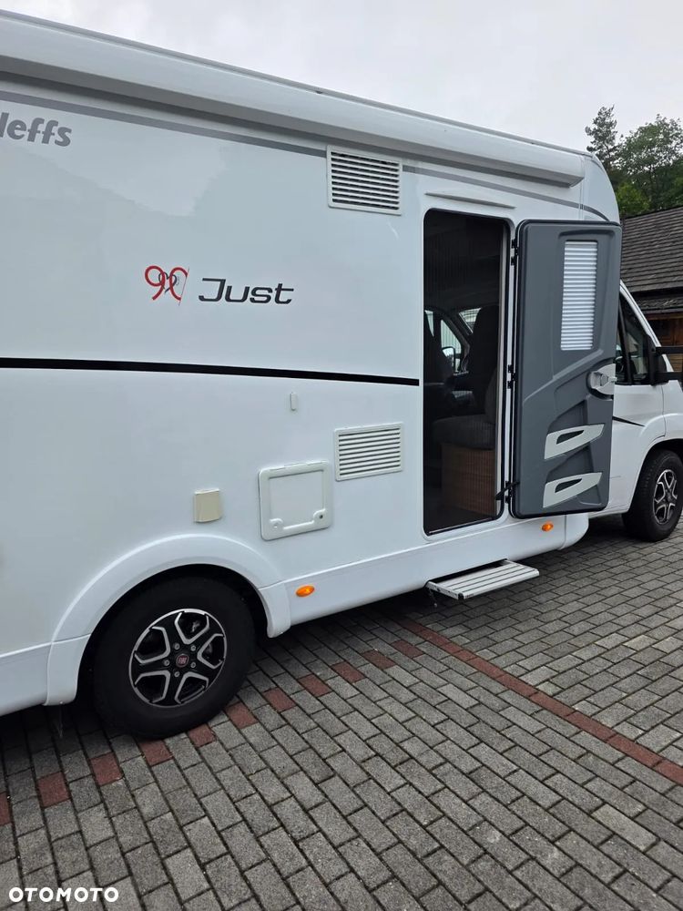 Dethleffs Just T 7052 EB - 5