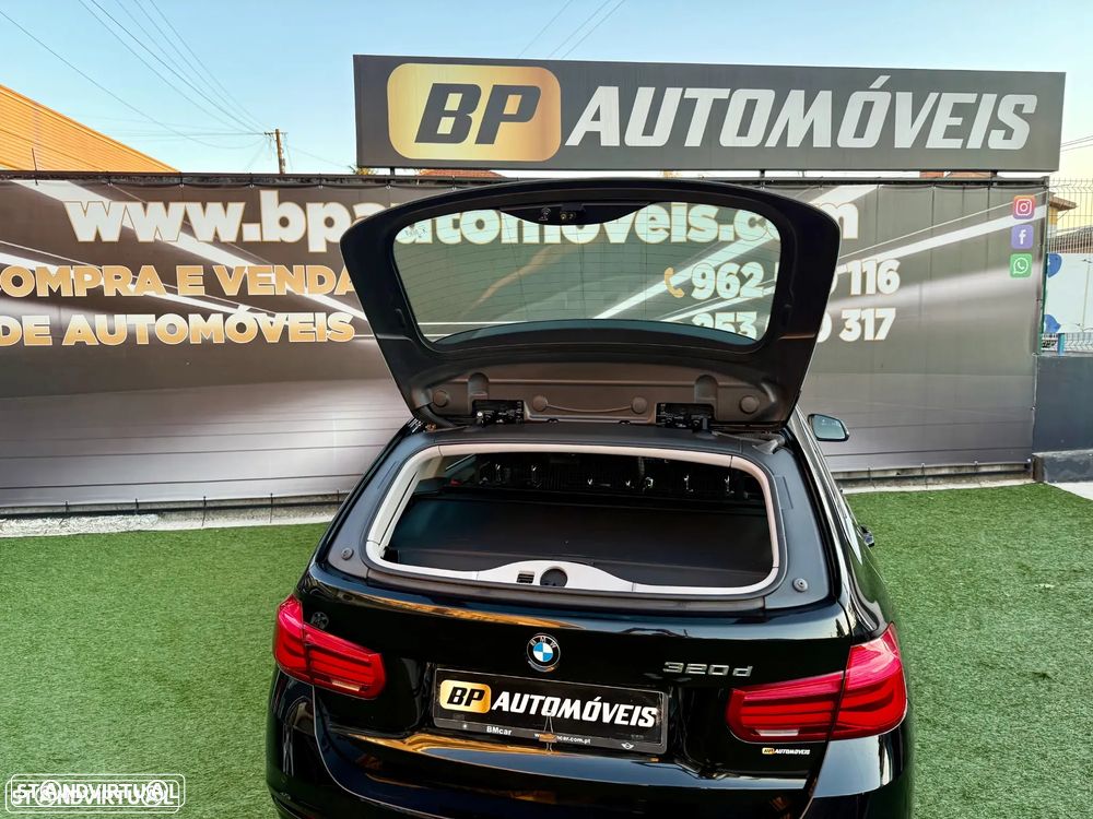 BMW 320 d Touring Ultimate Auto - 24