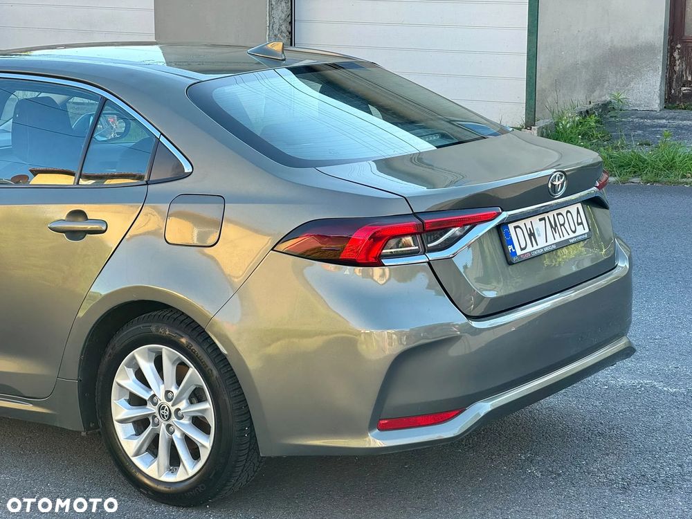 Toyota Corolla 1.6 Comfort - 22
