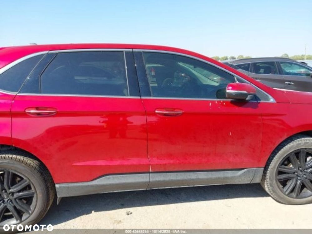 Ford Edge - 5