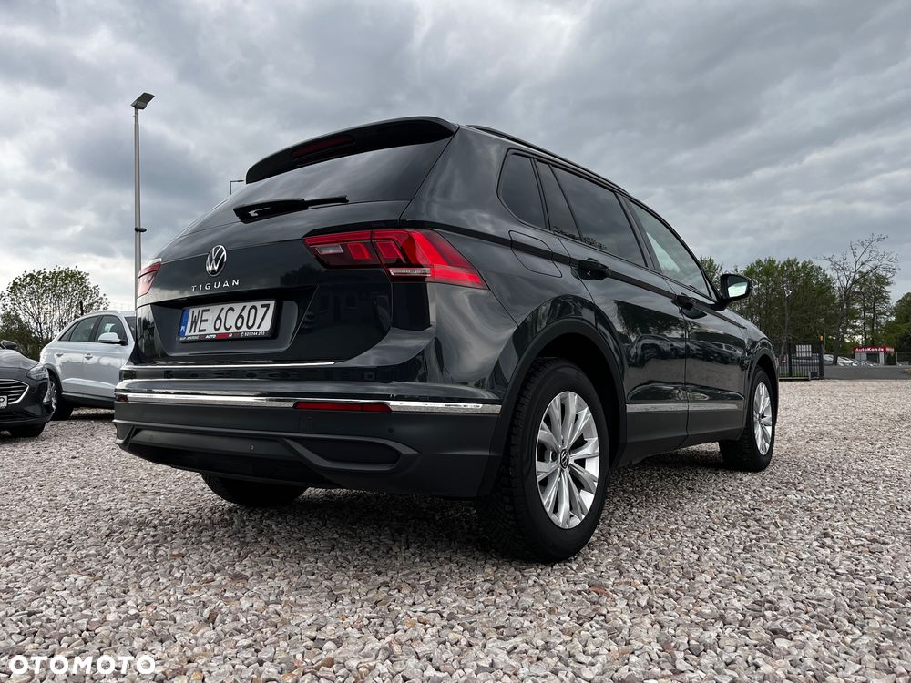 Volkswagen Tiguan - 8
