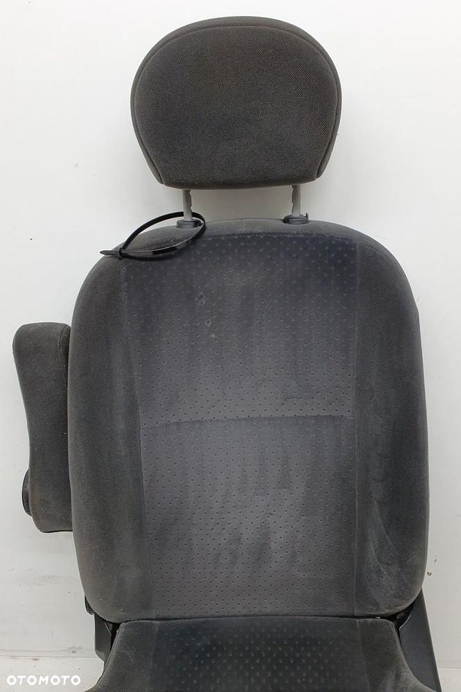 FOTEL LEWY PRZÓD PRZEDNI KIEROWCY GRZANY FORD FOCUS MK1 EUROPA - 7