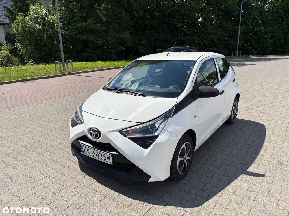 Toyota Aygo 1.0 VVT-i JBL Edition - 1