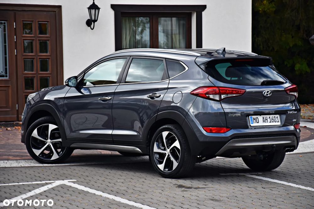 Hyundai Tucson 2.0 CRDI 4WD Automatik Premium - 17