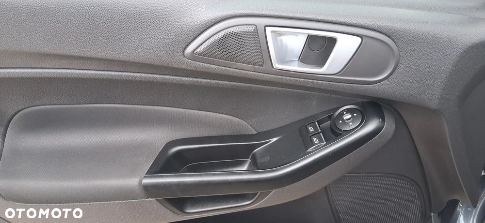 Ford Fiesta 1.25 Ambiente - 18