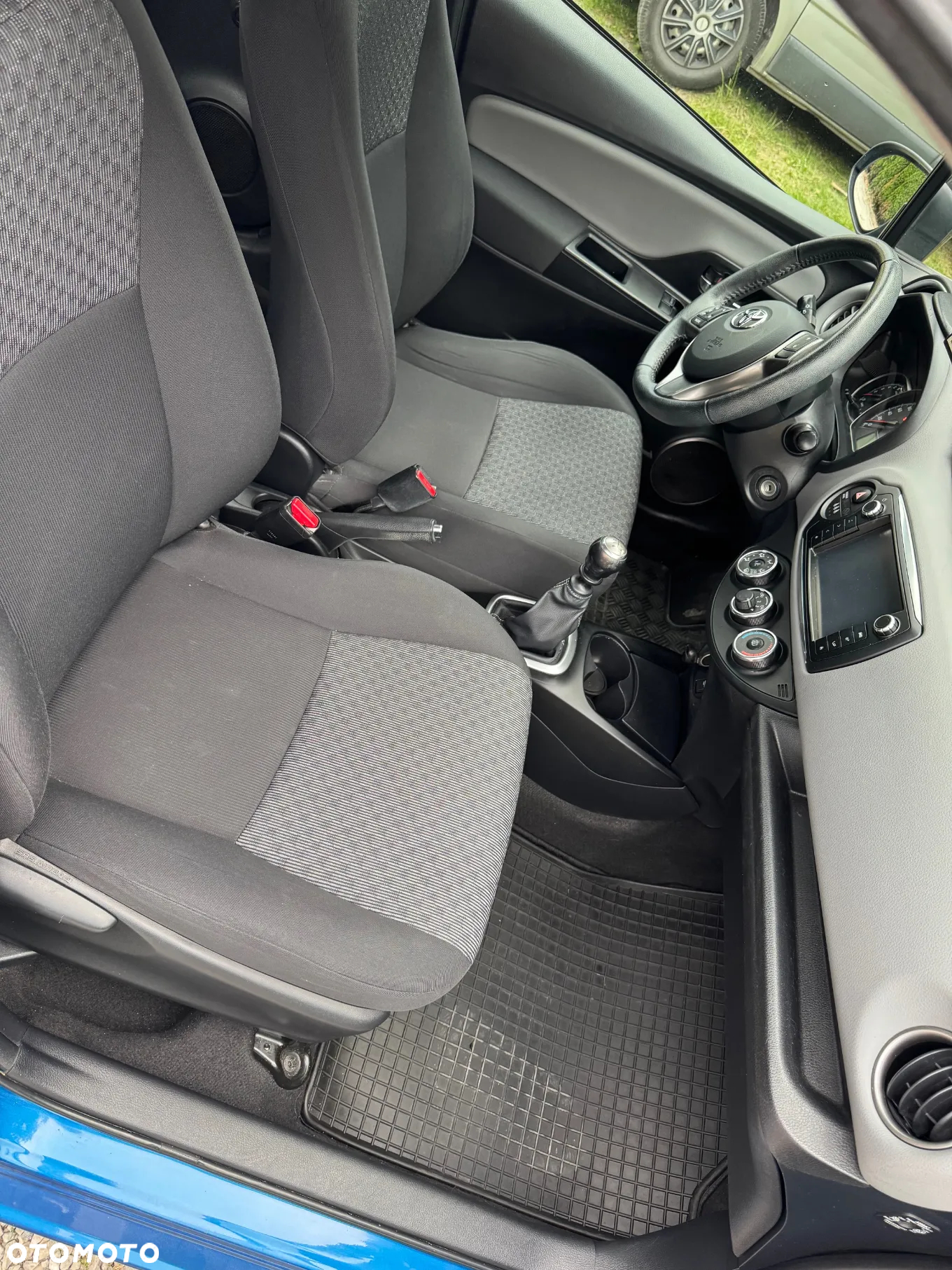 Toyota Yaris 1.33 VVT-i Comfort - 8