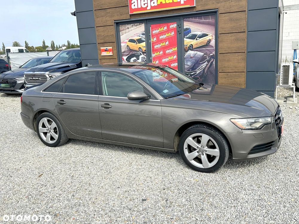 Audi A6 - 1
