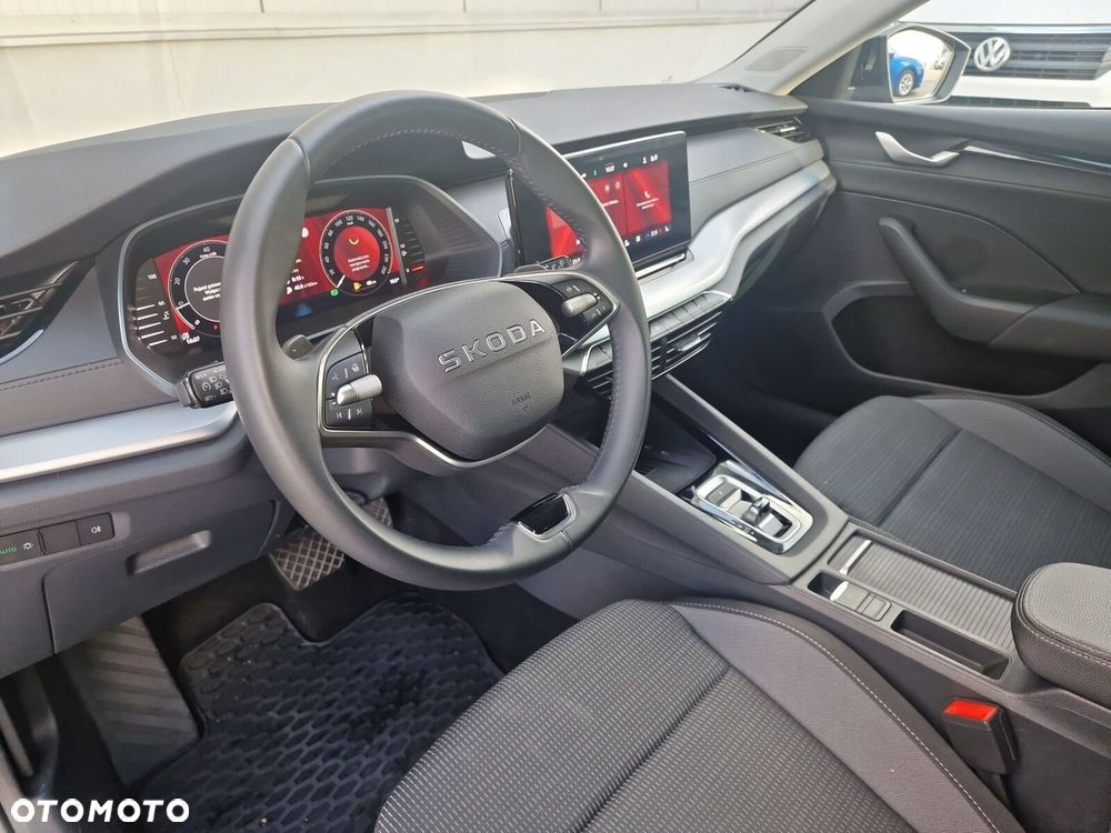 Skoda Octavia 1.5 TSI mHEV Selection DSG - 10
