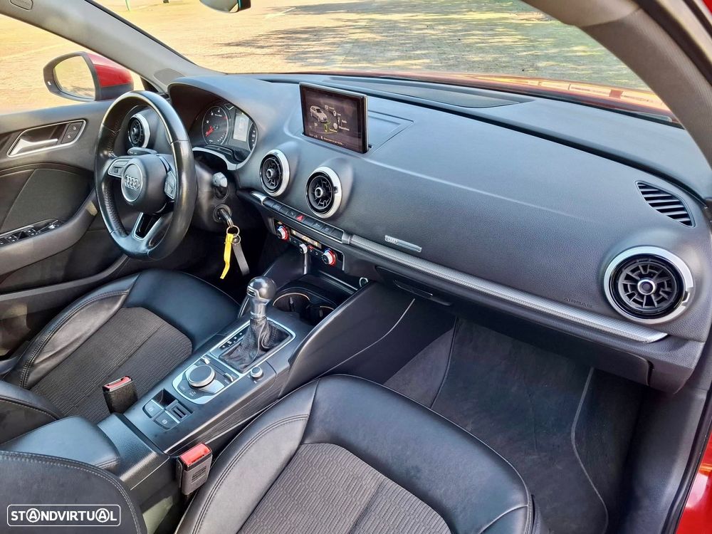 Audi A3 Sportback 1.6 TDI S tronic sport - 17