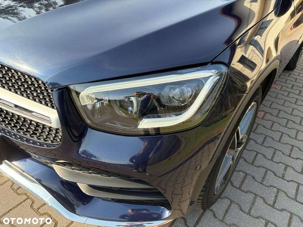 Mercedes-Benz GLC 220 d 4Matic 9G-TRONIC AMG Line - 5