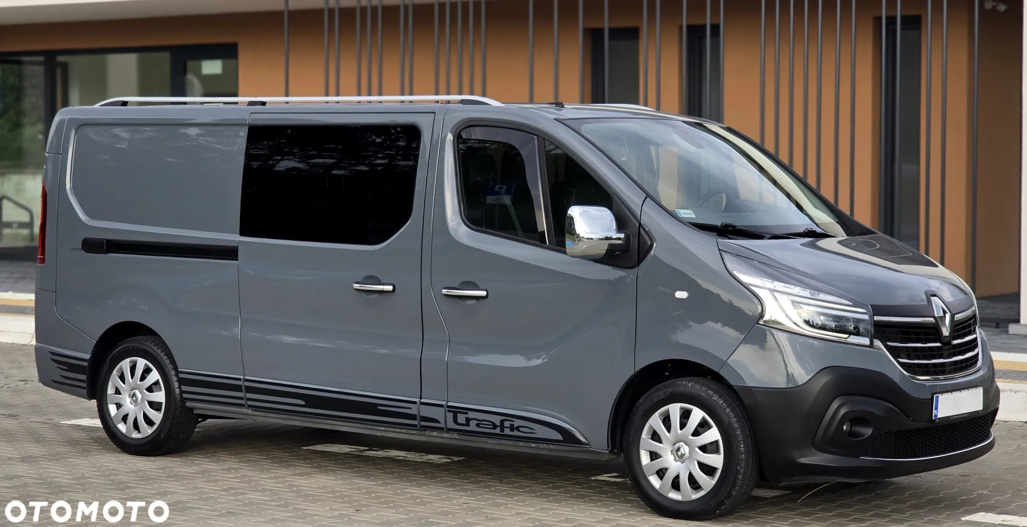 Renault Trafic 2.0 dCi L2H1 HD Pack Clim (bryg.) - 18