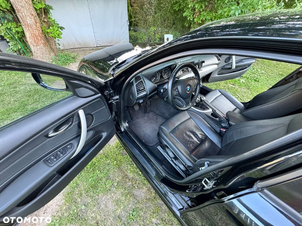 BMW Seria 1 116i - 21