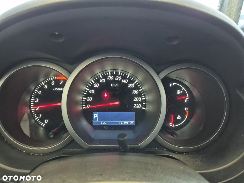 Suzuki Grand Vitara 2.4 Automatik Comfort Limited - 7