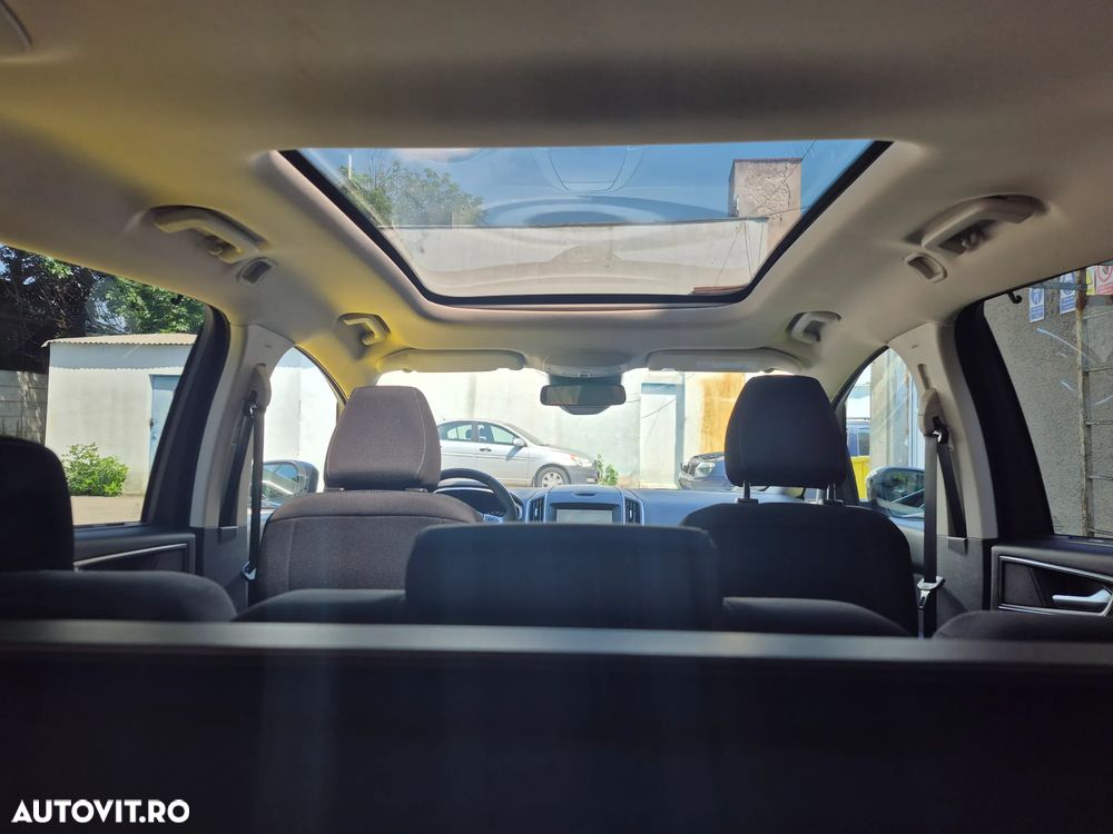 Ford S-Max 2.0 TDCi Powershift Titanium - 10