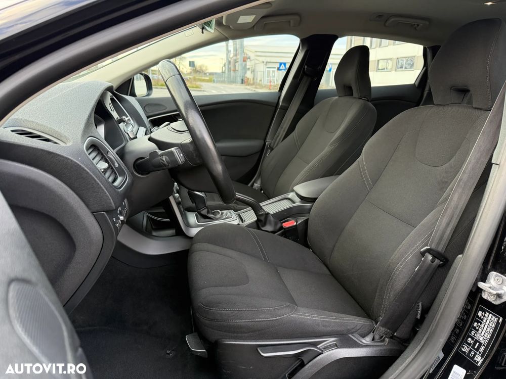 Volvo V40 D2 Geartronic - 6