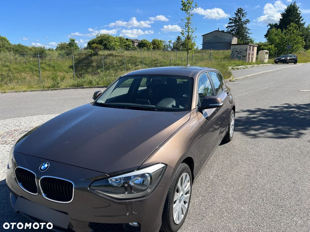 BMW Seria 1 116i - 15