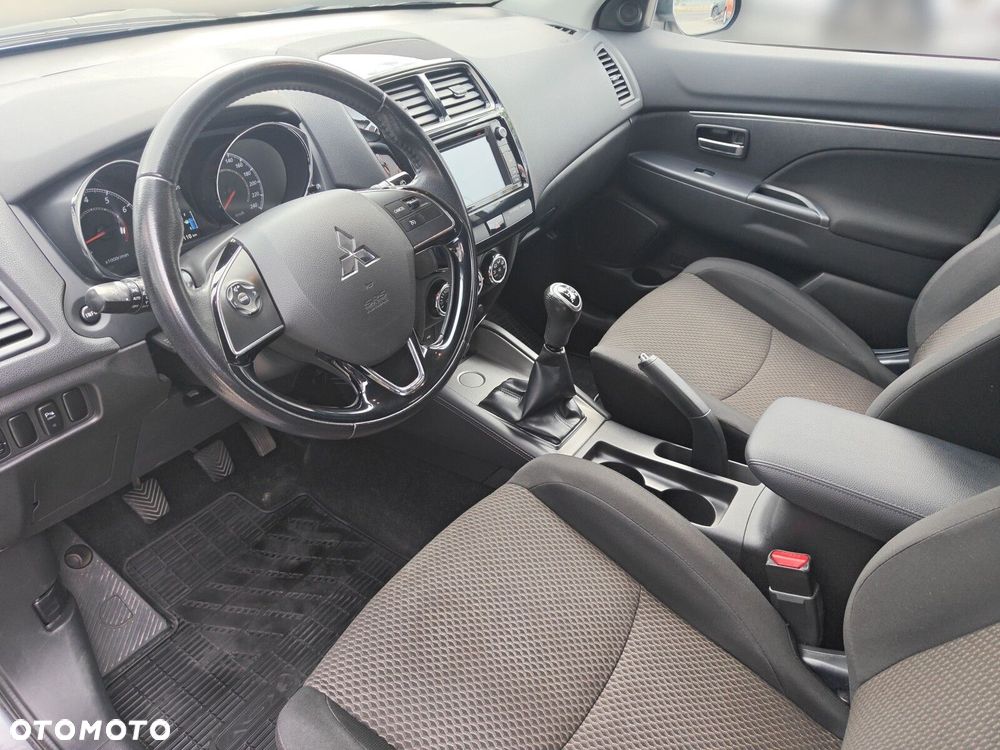 Mitsubishi ASX 1.6 Invite - 10