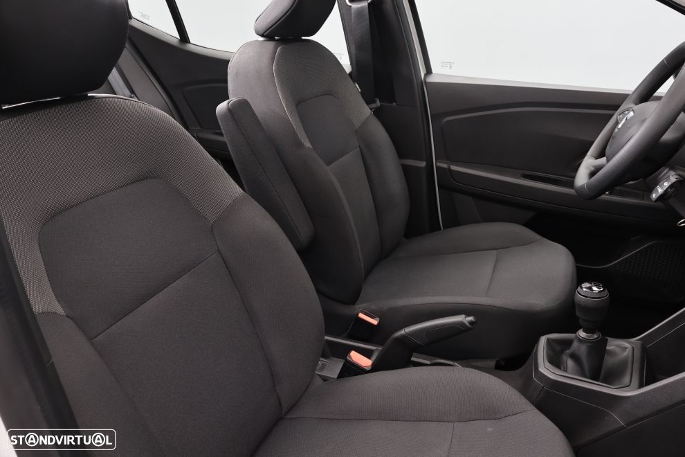 Dacia Sandero 1.0 SCe Essential - 19