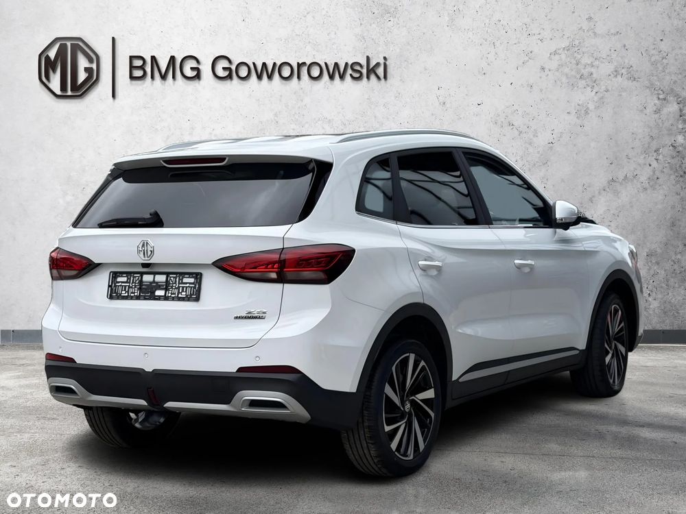 MG ZS Hybrid+ - 6