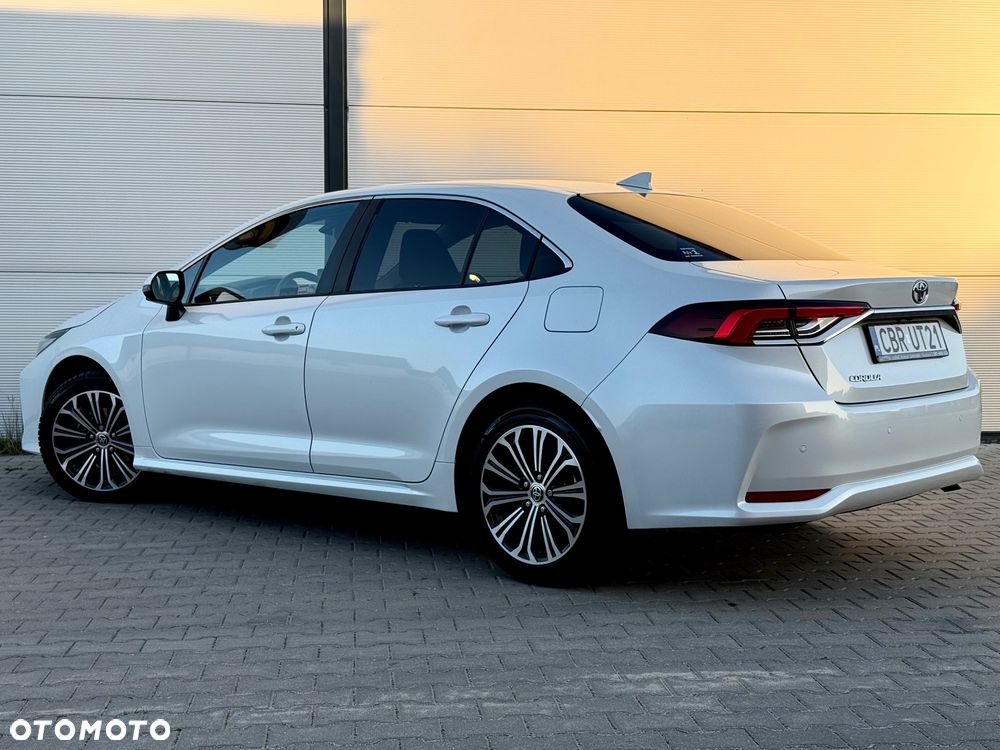 Toyota Corolla - 21