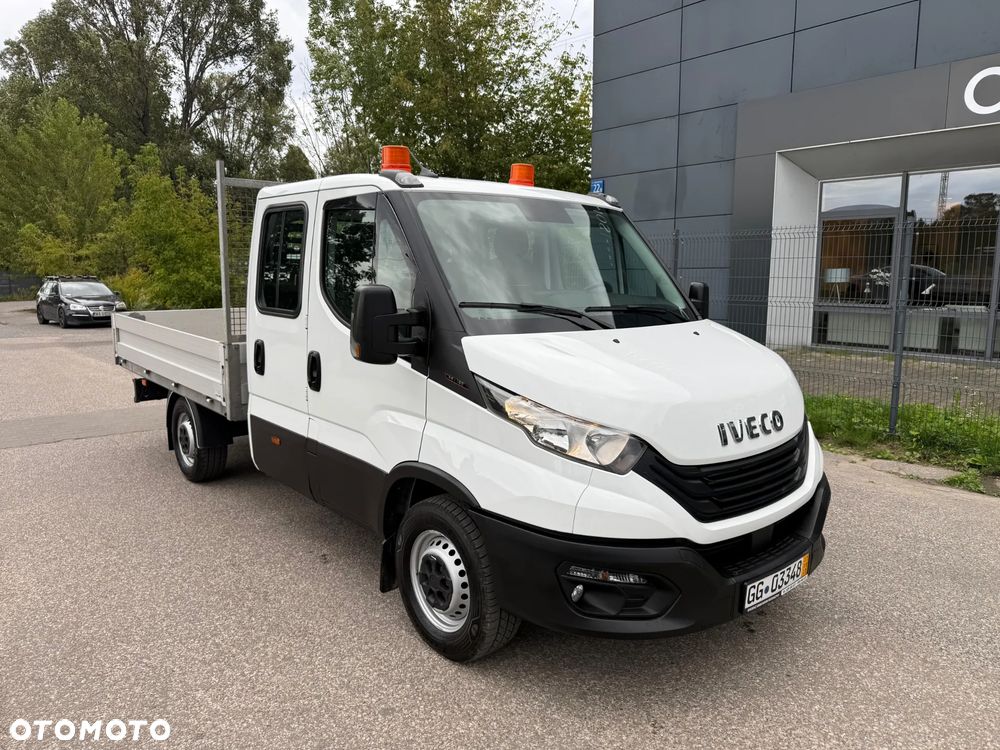 Iveco Daily 35S180, 3.0 180KM, Doka 7os., Niski przebieg, Zadbane - 8