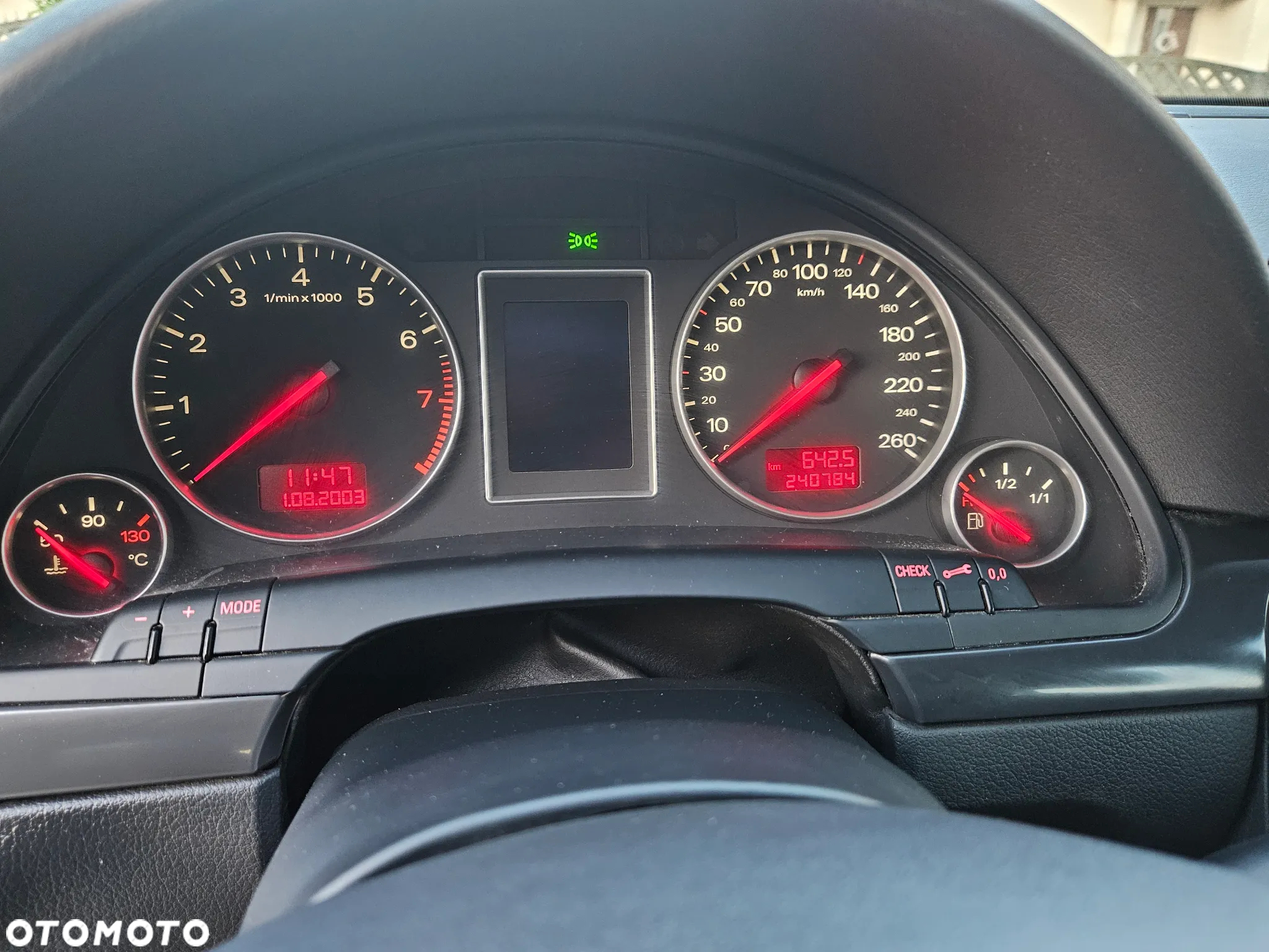 Audi A4 Avant - 8