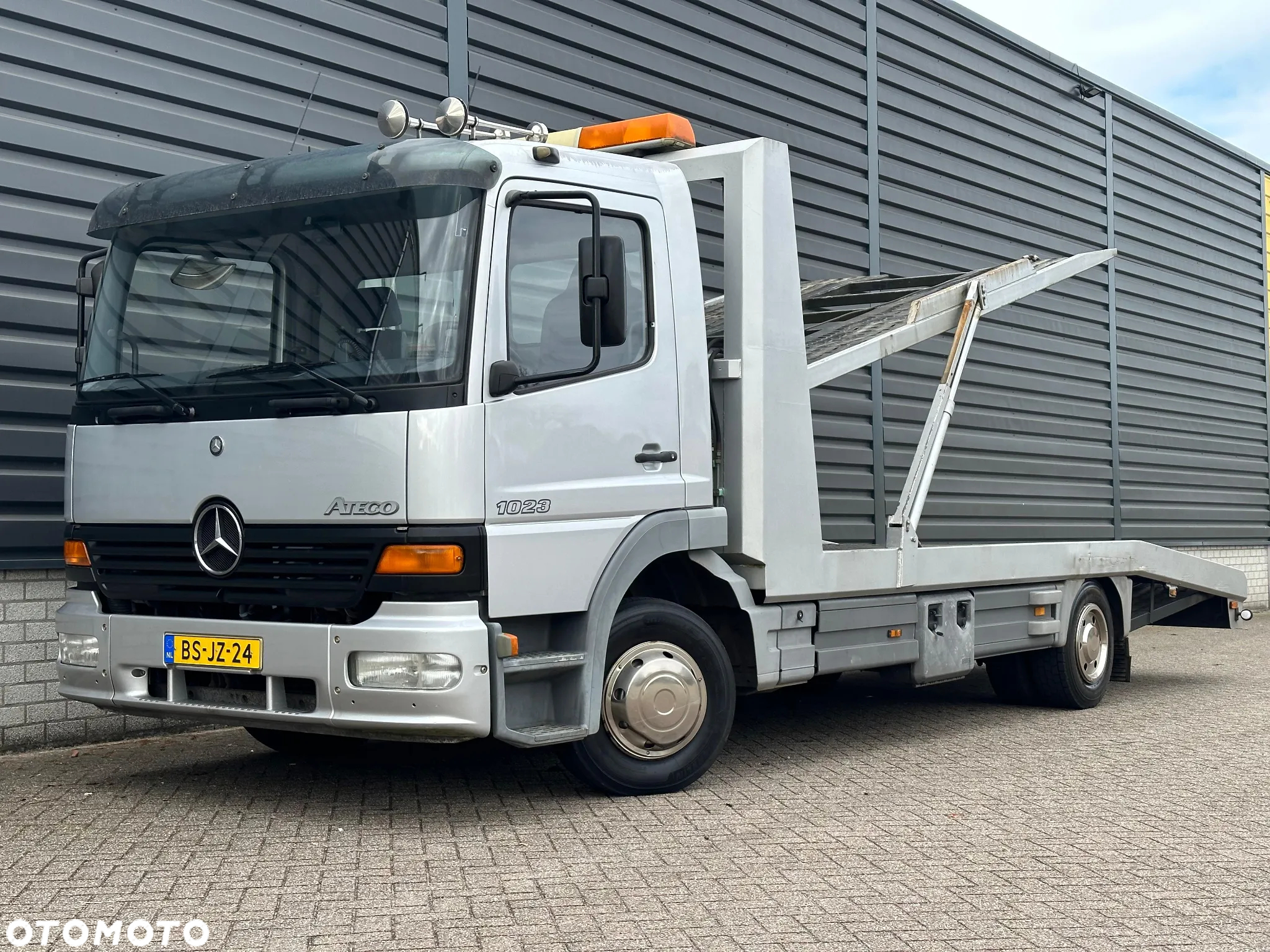 Mercedes-Benz ATEGO - 22