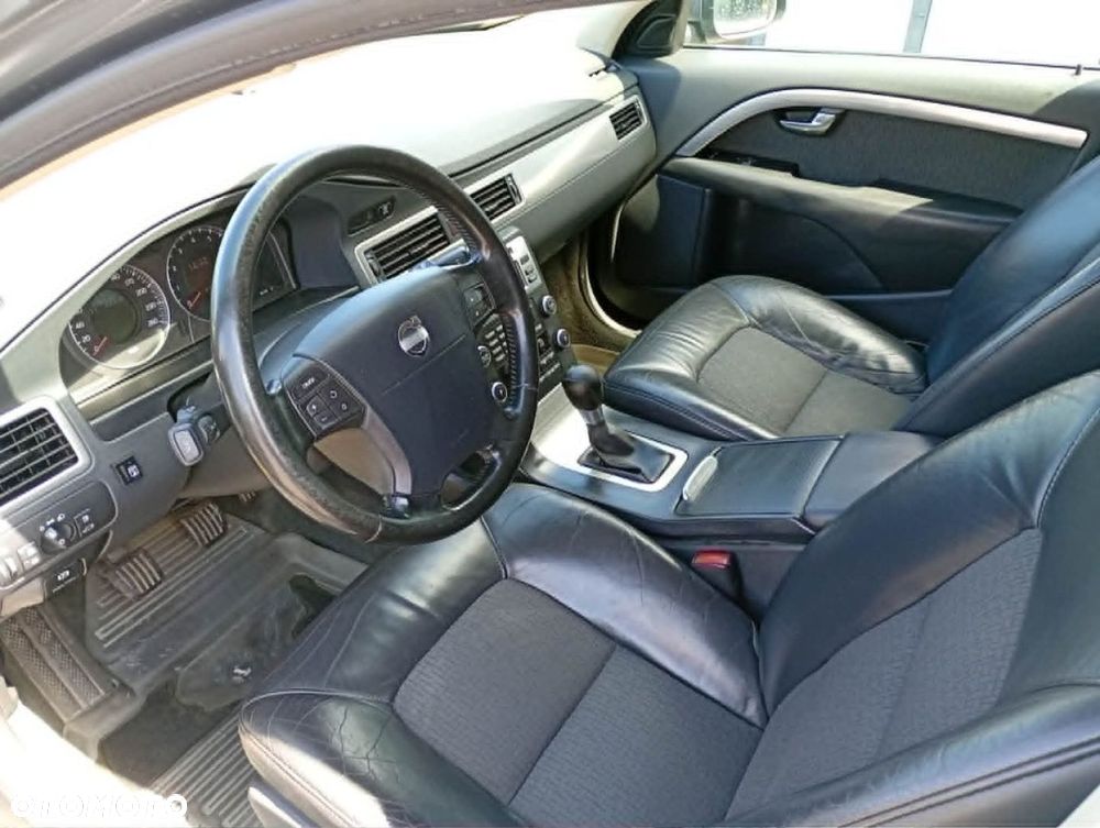 Volvo V70 - 7
