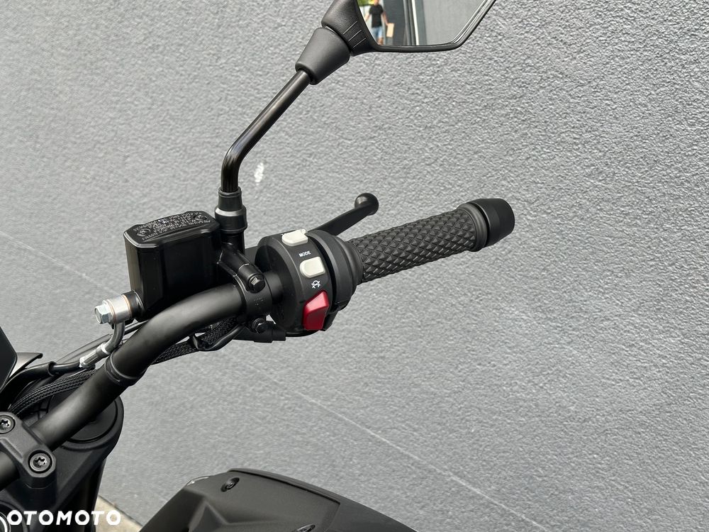 VOGE R125S - 20