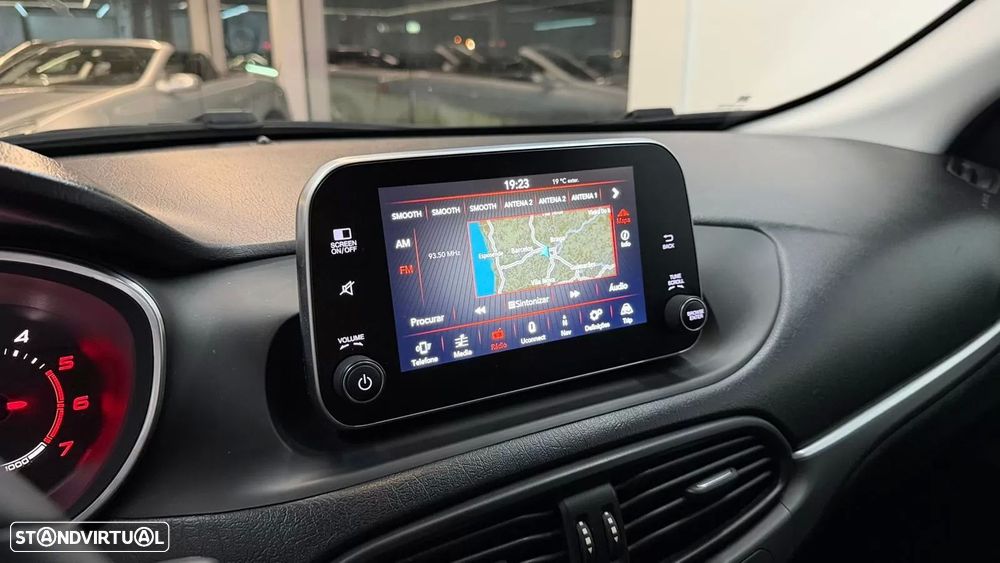 Fiat Tipo 1.3 M-Jet Lounge Tech - 26