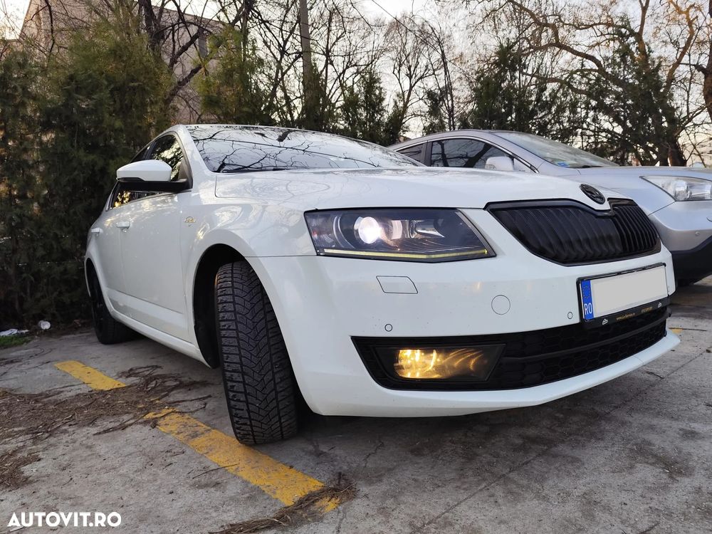 Skoda Octavia 2.0 TDI 4x4 DSG Laurin & Klement - 4