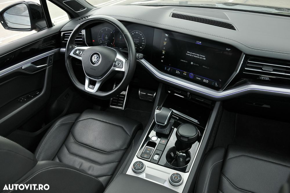 Volkswagen Touareg V6 TDI R-Style - 11