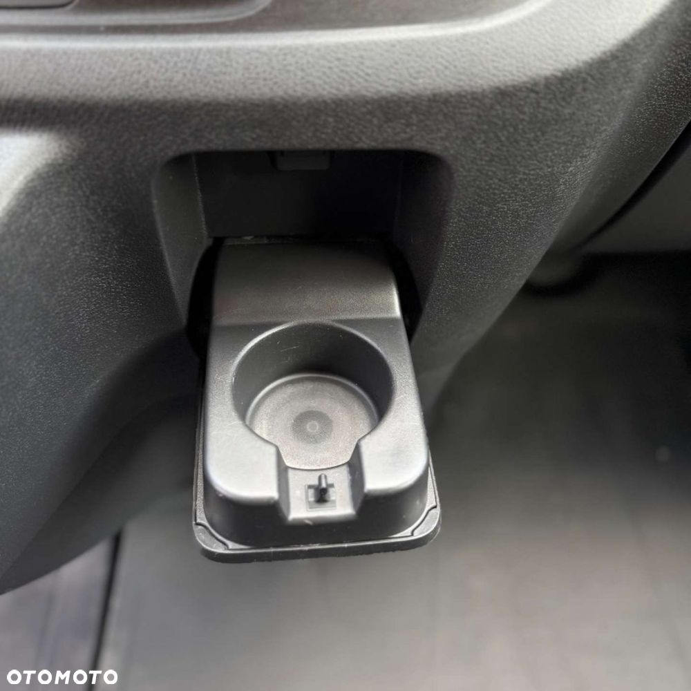 Renault Trafic - 29