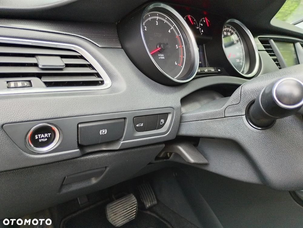 Peugeot 508 2.0 BlueHDi Allure S&S - 20