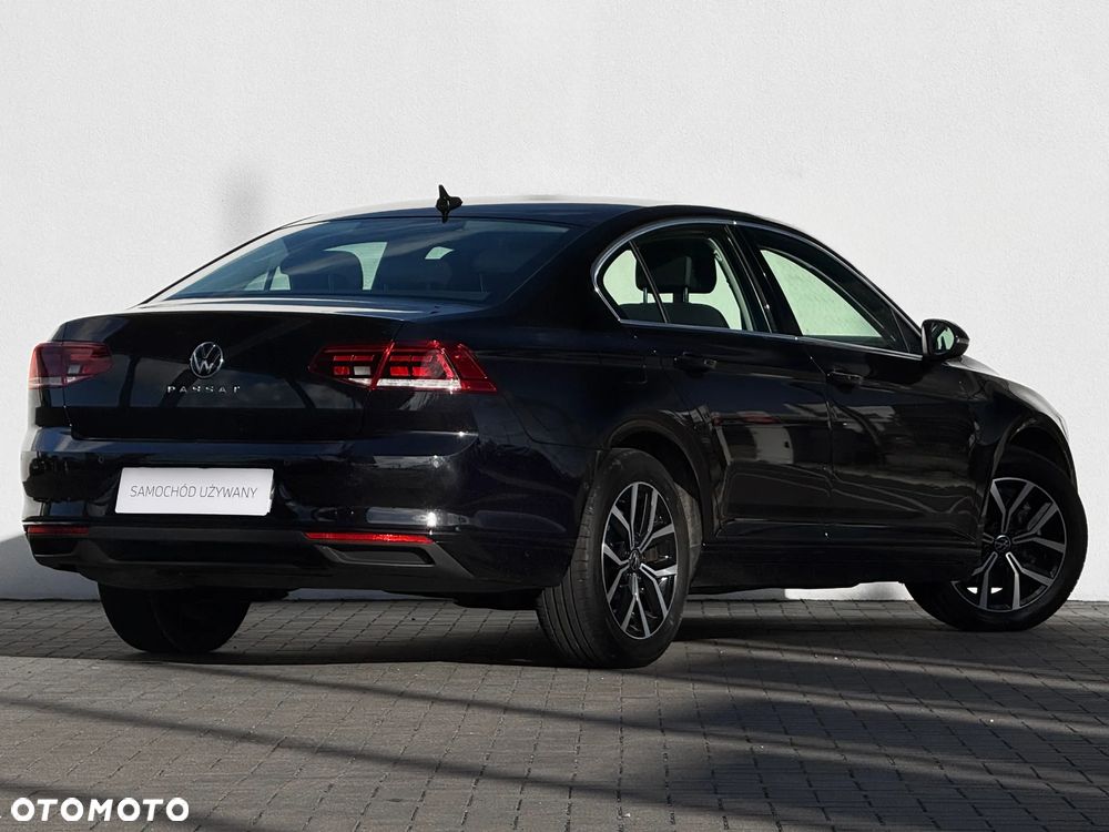 Volkswagen Passat 1.5 TSI EVO Business DSG - 2