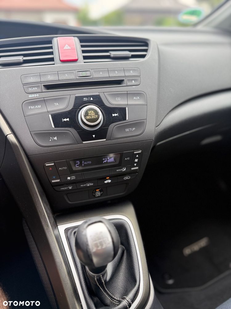 Honda Civic 1.8 Comfort - 29