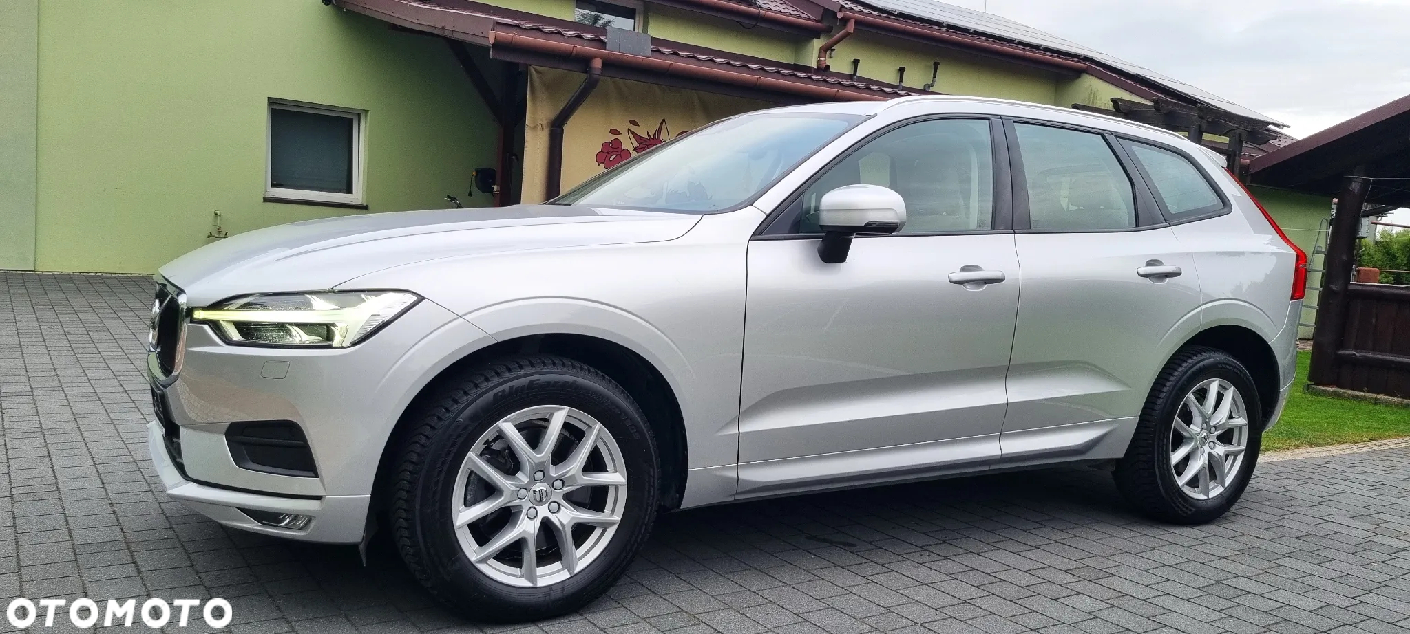 Volvo XC 60 B4 D AWD Geartronic Momentum Pro - 6