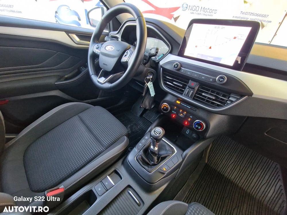 Ford Focus 2.0 EcoBlue Active Business - 18